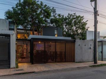124b572558277089ab4a8e4e7891ec4ffbb992b2db896181d4783d8c672e0f18 · Casa Amueblada, con Piscina y Paneles Solares, Cerca de Av Temozón.