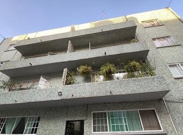 Departamento de 2 habitaciones, Benito Juárez · Departamento Para Remodelar en Col. del Valle - Nivel Semisotano