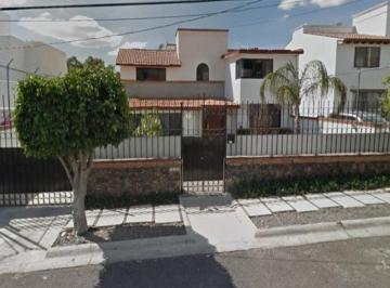 Casa de 4 habitaciones, Querétaro · Venta de Casa en Juriquilla Queretaro Manzanares Hacienda Los Coyotitos