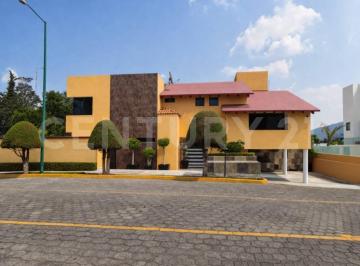 Casa · 350m² · 3 Recámaras · 4 Estacionamientos · Venta Casa Loma Valle Escondido Atizapan 11280
