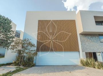 Casa de 3 habitaciones, Zapopan · Residencia en Venta en Puerta Las Lomas, Zona Diamante, Zapopan