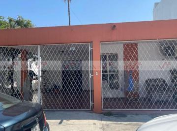 Casa · 175m² · 4 Recámaras · 1 Estacionamiento · Casa en Venta en Chapultepec