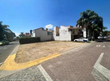 Terreno / Lote , Zapopan · Terreno en Venta Esquina Coto 6 Jardín de Los Reyes Jardín Real, Zapopan