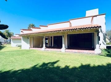 Casa en condominio de 4 habitaciones, Querétaro · Casa en Campanario Muy Cerca del Club