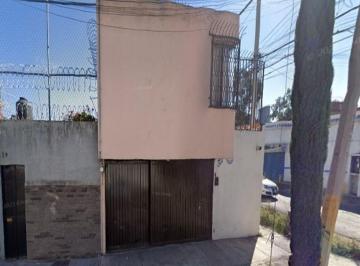 Casa de 3 habitaciones, Puebla · Venta de Casa en Puebla