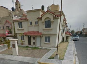 Casa en condominio de 3 habitaciones, Cuautitlán Izcalli · Venta de Casa En, Fraccionamiento Urbi Quinta Montecarlo. Cuautitlan Izcalli, Estado de Mexico