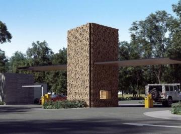Terreno / Lote · 161m² · Terreno en Venta en Real de Los Cues