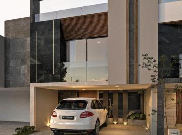 Casa · 120m² · 4 Recámaras · 2 Estacionamientos · Venta de Casa de 4 Recámaras en La Antigua Cementera – Acabados de Lujo