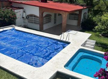 Casa de 4 habitaciones, Ayala · Venta de Casa con Mas de 1000 m de Terreno en Fracc Paraiso Tlahuica.