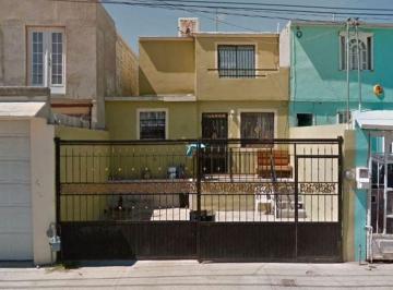 Casa de 4 habitaciones, Juárez · Venta de Casa en Chihuahua