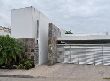 Casa de 4 habitaciones, Mérida · Venta de Casa en Montebello Merida Yucatan