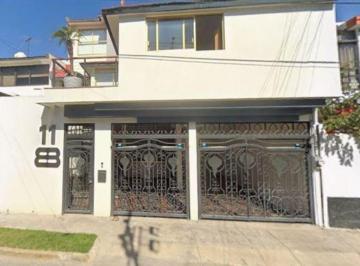 Casa de 5 habitaciones, Naucalpan de Juárez · Casa en Venta en Gral. Francisco Javier Mina 18, Heroes de La Revolucion, Naucalpan de Juárez