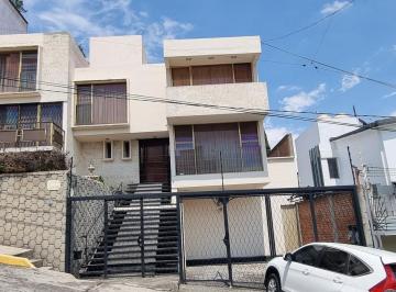 Casa · 262m² · 4 Recámaras · 2 Estacionamientos · Casa en Lomas del Huizachal Huixquilucan