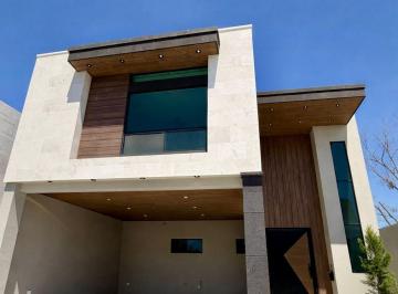 Casa de 3 habitaciones, Saltillo · Casa en Renta en Fraccionamiento Al Norte de Saltillo