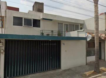 Casa de 4 habitaciones, Puebla · Venta de Casa en Rio Lerma, Jardines de San Manuel, Puebla