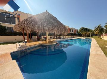 Casa en condominio de 3 habitaciones, Zihuatanejo de Azueta · Casa en Venta Ixtapa