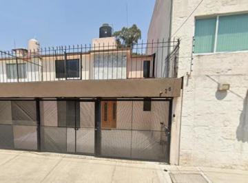 Casa de 3 habitaciones, Iztapalapa · Casa en Venta en Lomas Estrella Cdmx
