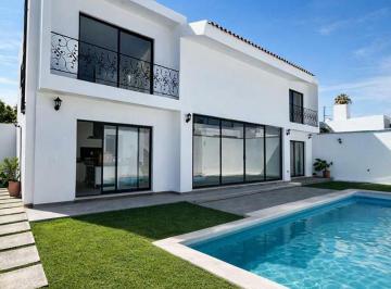 Casa · 222m² · 3 Recámaras · 5 Estacionamientos · Casa Nueva en Venta Fraccionamiento Chiconcuac Vigilancia Plusvalía