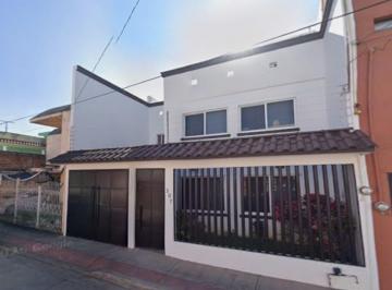 Casa de 3 habitaciones, León · Hermosa Casa 3 Recamaras en Venta en Guanajuato