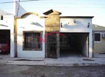 Foto principal · Casa en Venta en Col. Altares