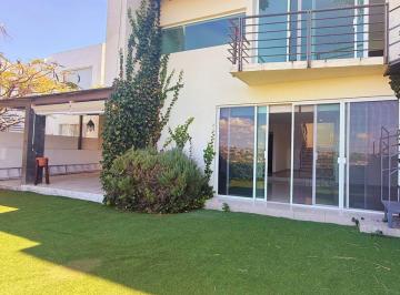 Casa de 3 habitaciones, Querétaro · Residencia en Misión Concá – Vista Panorámica a La Reserva.