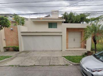Casa de 4 habitaciones, Guadalajara · Venta de Casa en Guadalajara Jalisco
