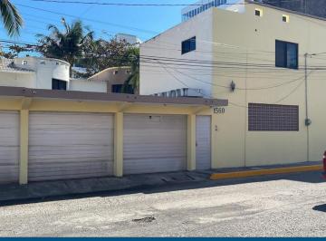 Casa de 3 habitaciones, Boca del Río · Vive en Una Casa con Alberca y Excelente Ubicación!