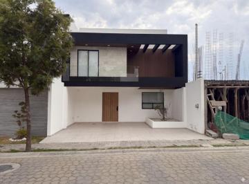 Casa de 4 habitaciones, San Andrés Cholula · Venta de Casa Lomas de Angelopolis, Cascatta