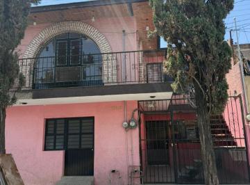 Fachada · Gran Oportunidad Para Vivir 3 X 1