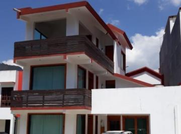Edificio de 4 habitaciones, San Cristóbal de las Casas · Casa - Edificio