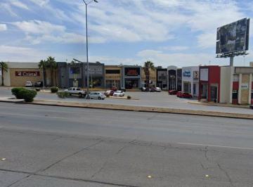 Local comercial , Chihuahua · Local Comercial en Plaza Cristal