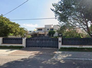 Casa de 4 habitaciones, Querétaro · Venta de Casa en Queretaro