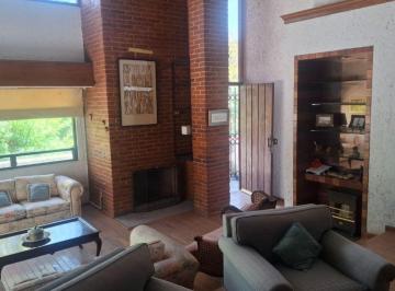 Casa de 5 habitaciones, Huixquilucan · Casa en Venta Huixquilucan Cerca de La Anáhuac Norte | Excelente Ubicación