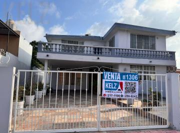 Casa · 337m² · 5 Recámaras · 3 Estacionamientos · Casa en Venta