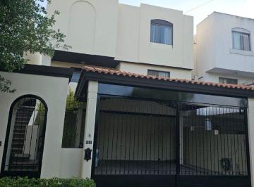 Casa de 3 habitaciones, Monterrey · Casa en Renta en Bosques de Las Cumbres