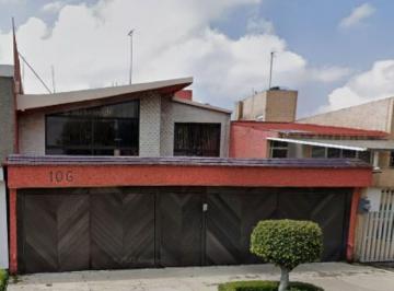 Casa de 4 habitaciones, Coyoacán · Venta de Casa en Ciudad de Mexico - Coyoacan - Paseos de Taxqueña