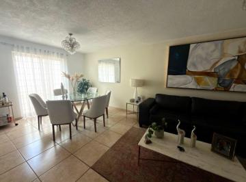 Casa de 4 habitaciones, León · Renta de Casa Amueblada 4 Recamaras en San Jeronimo a 10 Min Plaza Mayor