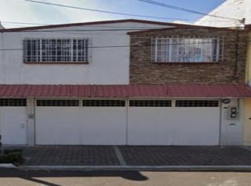 Casa de 4 habitaciones, Iztacalco · Venta de Casa en Cdmx Iztacalco Col. Viaducto Piedad, Carlos Pereyra