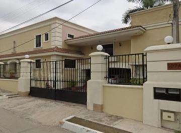 Casa de 5 habitaciones, Tampico · Venta de Casa en Tamaulipas Tampico Col. Petrolera, Catalina