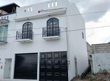 Casa · 140m² · 2 Recámaras · 1 Estacionamiento · Casa - Mexicaltzingo