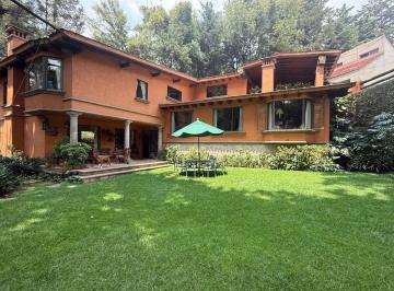 1 · Venta Casa en Cerrada Lomas de Chapultepec