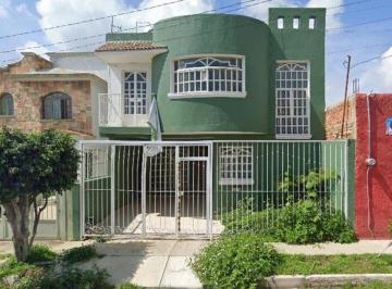 Casa de 3 habitaciones, Tonalá · Venta de Casa en Jalisco Coyula Rancho de La Cruz Prados de Los Girasoles