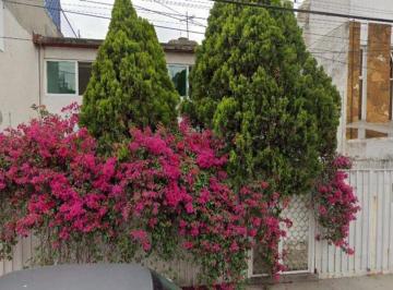 Casa de 4 habitaciones, Coyoacán · Venta de Casa en Coyoacan Ciudad de Mexico Coapa Avante Rtno 56