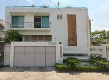 Casa de 6 habitaciones, San Pedro Tlaquepaque · Venta de Casa en San Pedro Tlaquepaque Jalisco Cerro del Tesoro Vista Al Atardecer