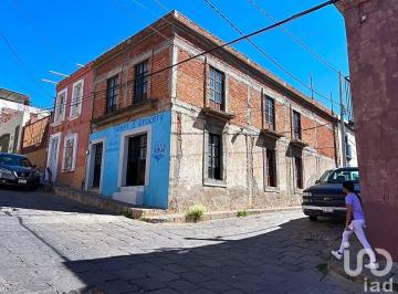 Casa · 156m² · 4 Recámaras · Venta de Casa - Habitación en El Centro Histórico de Zacatecas, Zac.