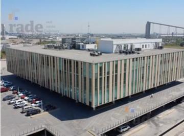 Oficina · 320m² · 18 Estacionamientos · Oficina en Renta Amueblada en Céntrika