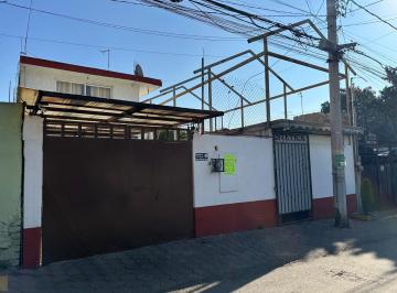 Casa · 140m² · 3 Recámaras · 1 Estacionamiento · Casa en San Andrés Ahuayucan