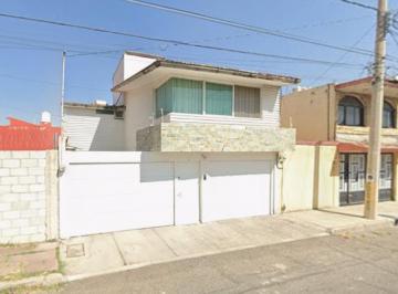 Casa de 3 habitaciones, Puebla · Casa en Venta en San Jose Mayorazgo Heroica de Puebla
