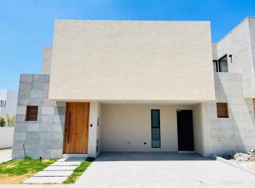 Casa de 3 habitaciones, San Andrés Cholula · Casa en Venta Gran Jardín 3 Recámaras Parque Tlaxcala