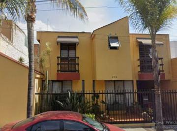 Casa de 4 habitaciones, Morelia · Venta de Casa en Nueva Chapultepec Morelia Michoacan.